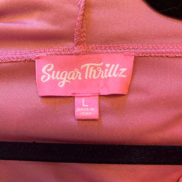 JENNIFER’S BODY Velour Pink Heart Cropped Zip Up Sweatshirt - Picture 5 of 6